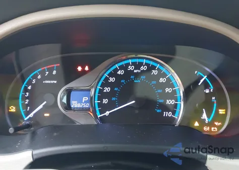 2014 Toyota Sienna Xle V6 8 Passenger из США, поврежденный, VIN 5TDYK3DC7ES447240